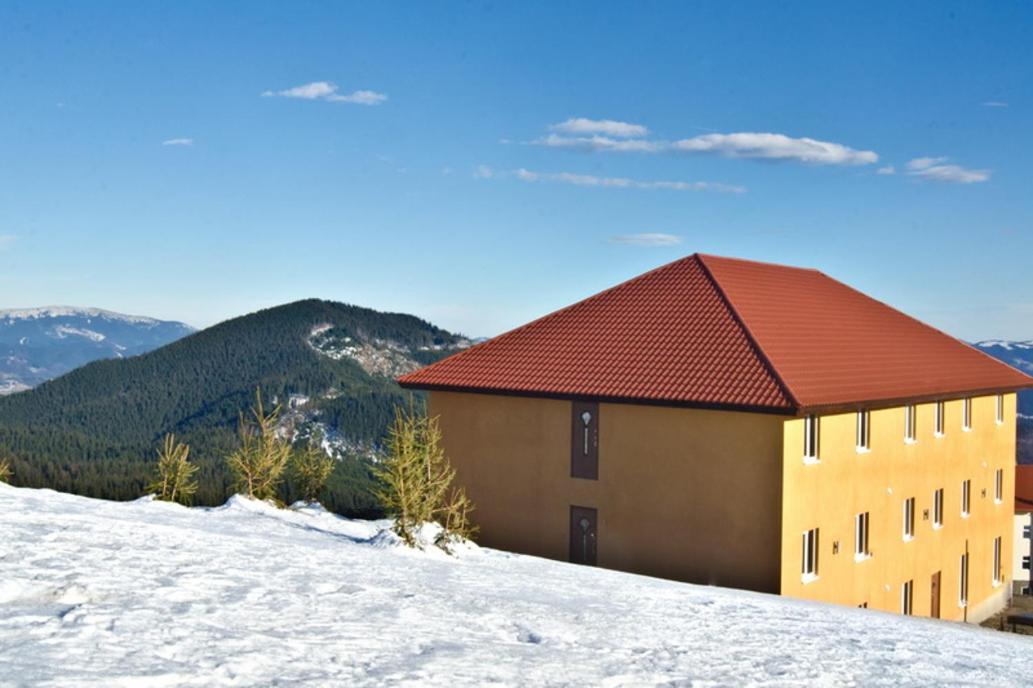 Горизонт Hotell Drahobrat Eksteriør bilde